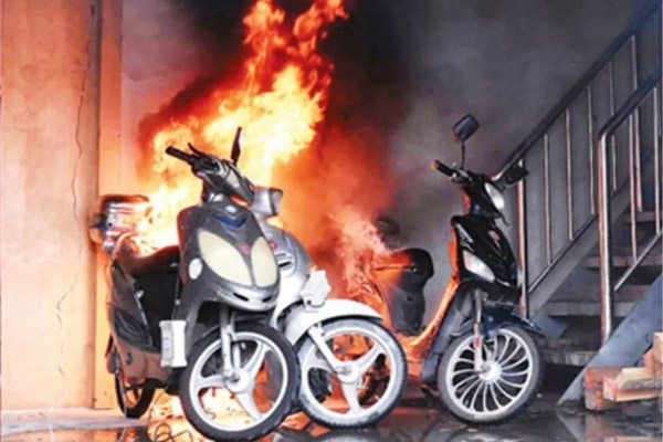 沈陽消防檢查淺談小區(qū)樓道大廳內(nèi)為什么不能停放電動(dòng)車充電